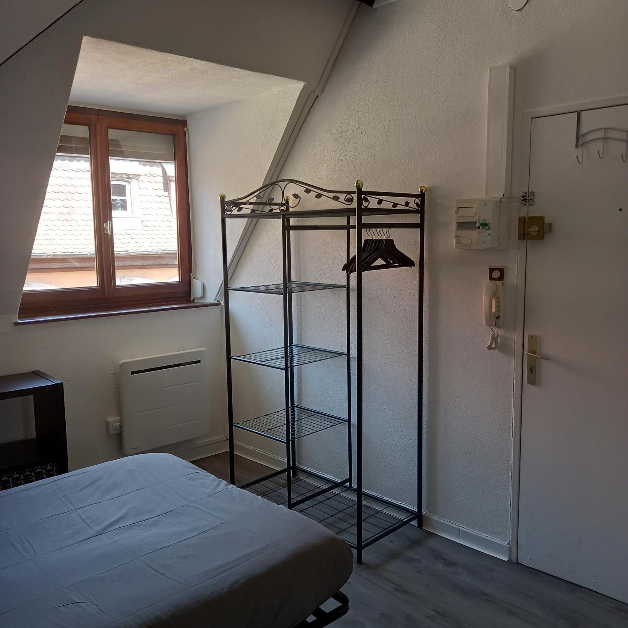 Colmar: Studio Dans Le Centre Historique Екстериор снимка